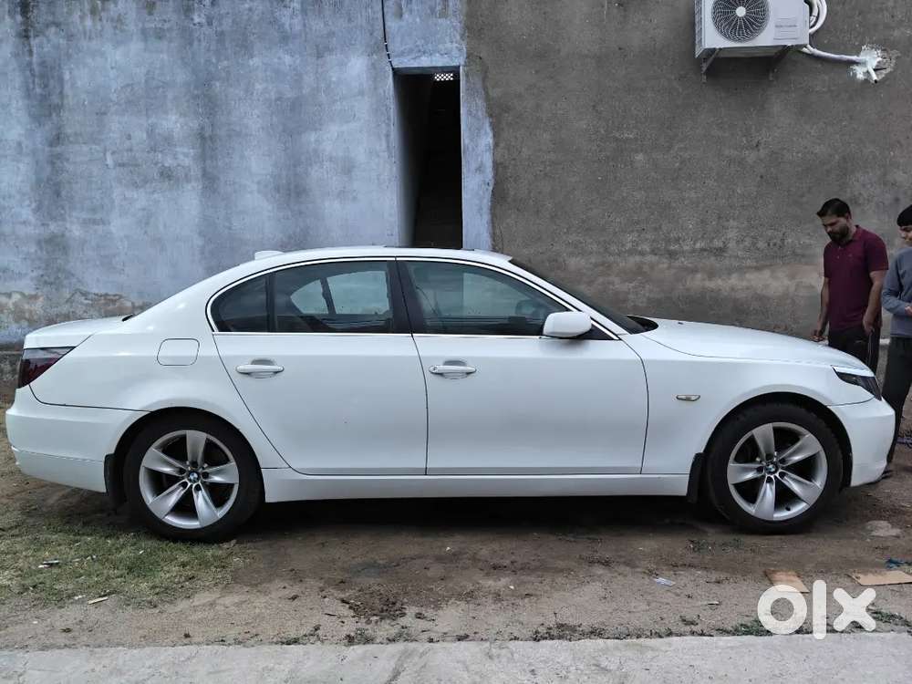 Bmw 5 Series 2028 Tak Rc Valid Petrol Well Maintained