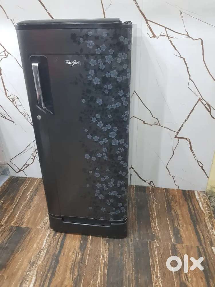 Whirlpool 200 ltrs single door refrigerator price 3911+8