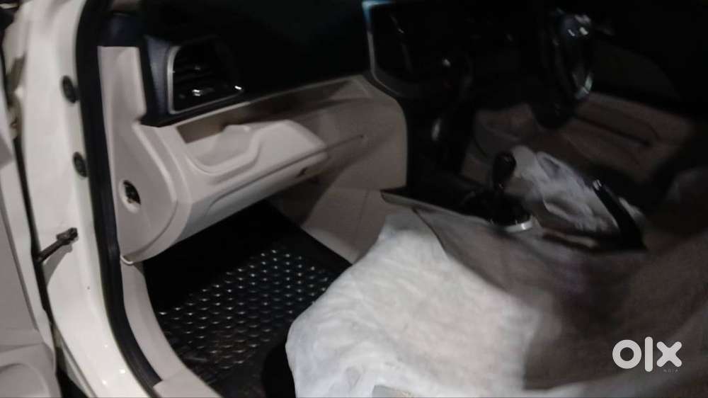 Top Model, Less Driven.