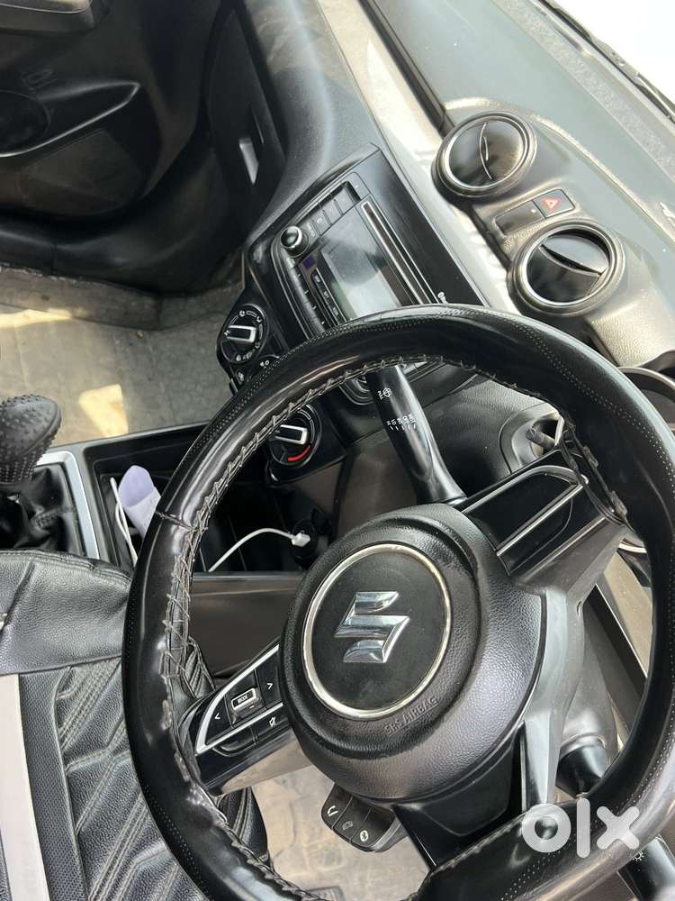 Maruti Suzuki Swift Amt Vxi, 2020, Petrol