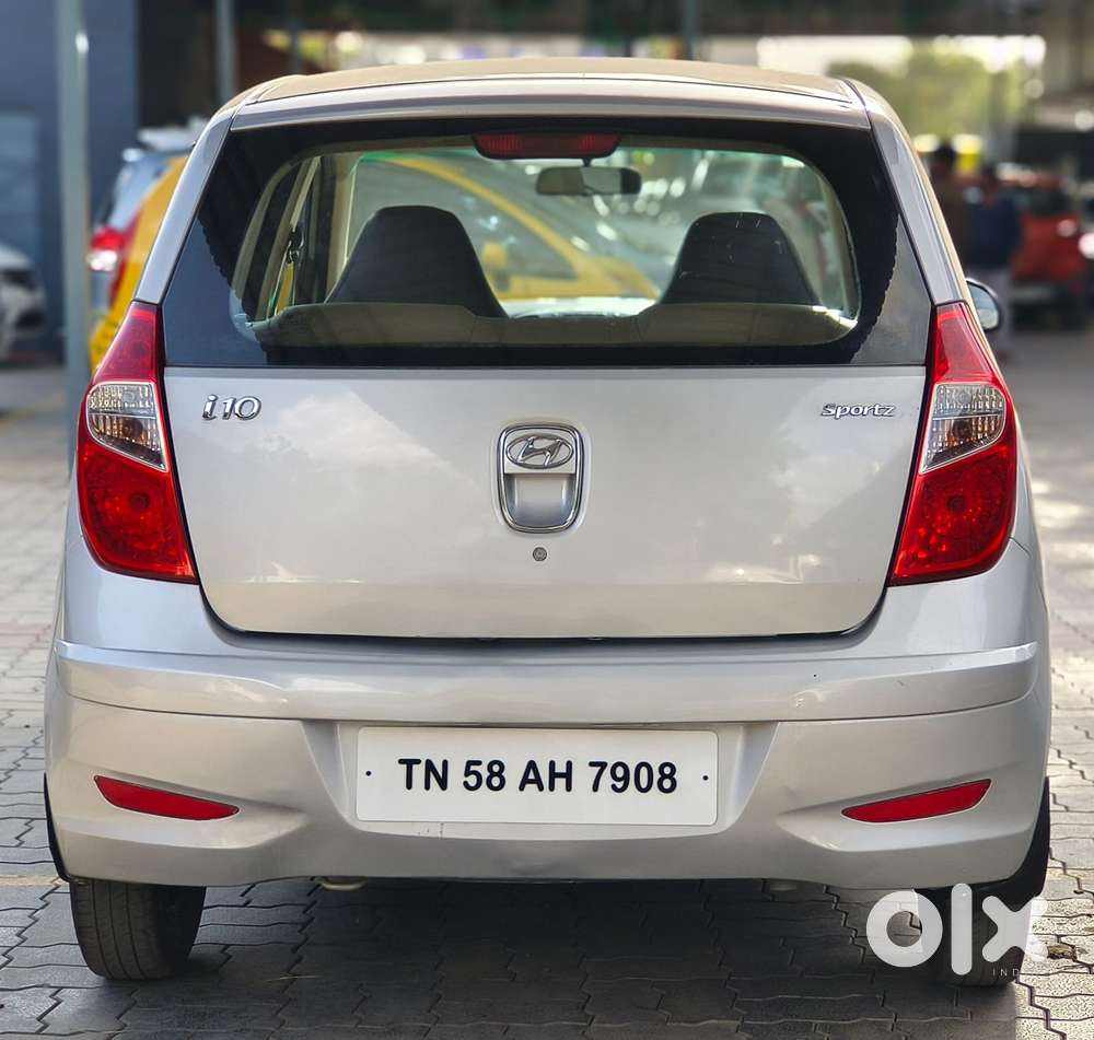 Hyundai I10 Sportz, 2014, Petrol