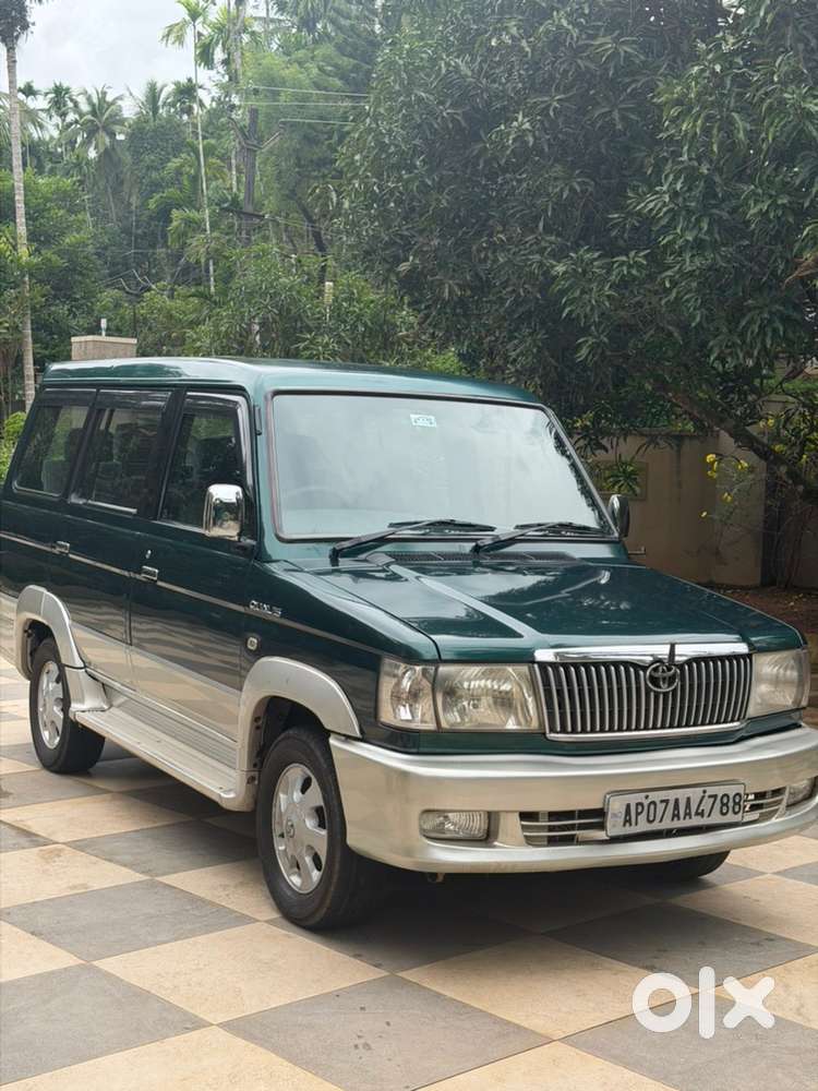 Toyota Qualis Rs Diesel 2004