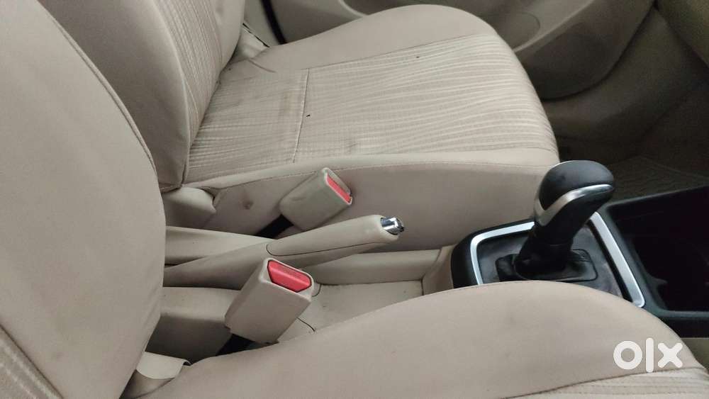 Maruti Suzuki Swift Dzire Zxi + Amt, 2017, Petrol