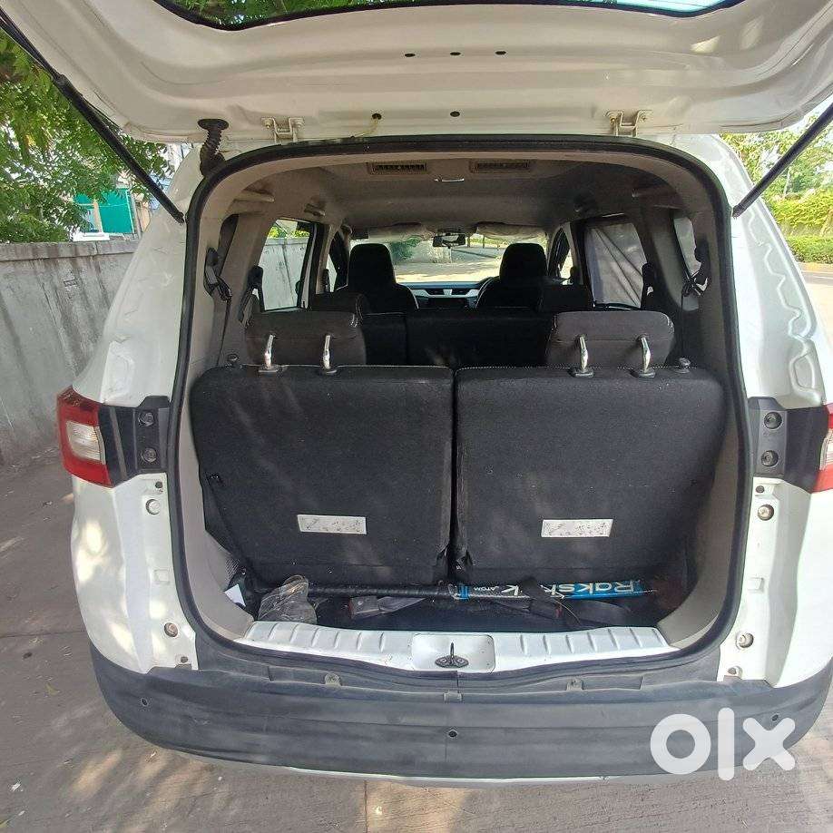 Renault Triber Rxz, 2019, Petrol