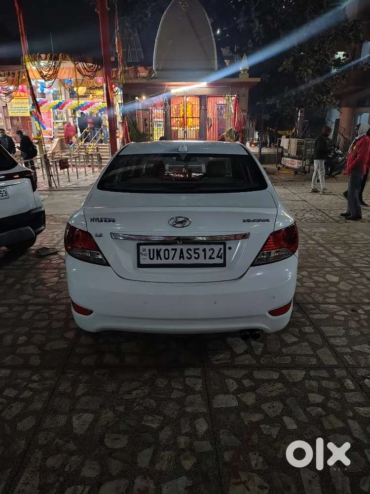 Hyundai Verna 2012