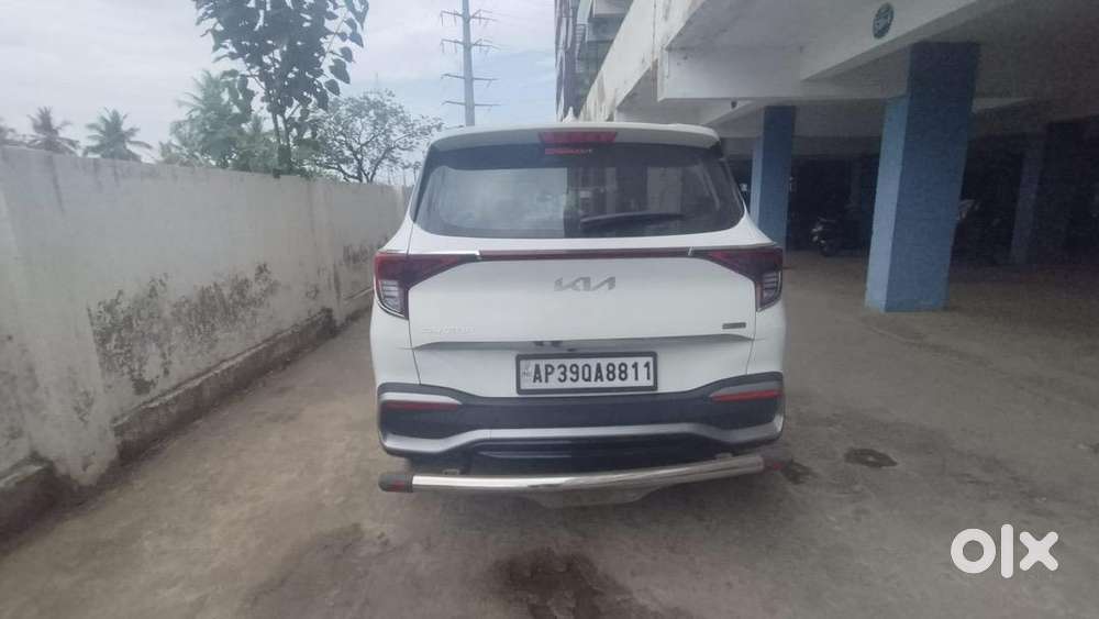 Kia Carens 2022 Petrol Well Maintained