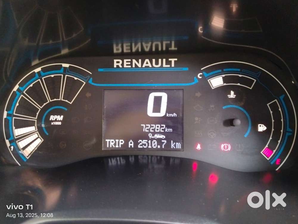 Renault Triber Rxt, 2021, Petrol