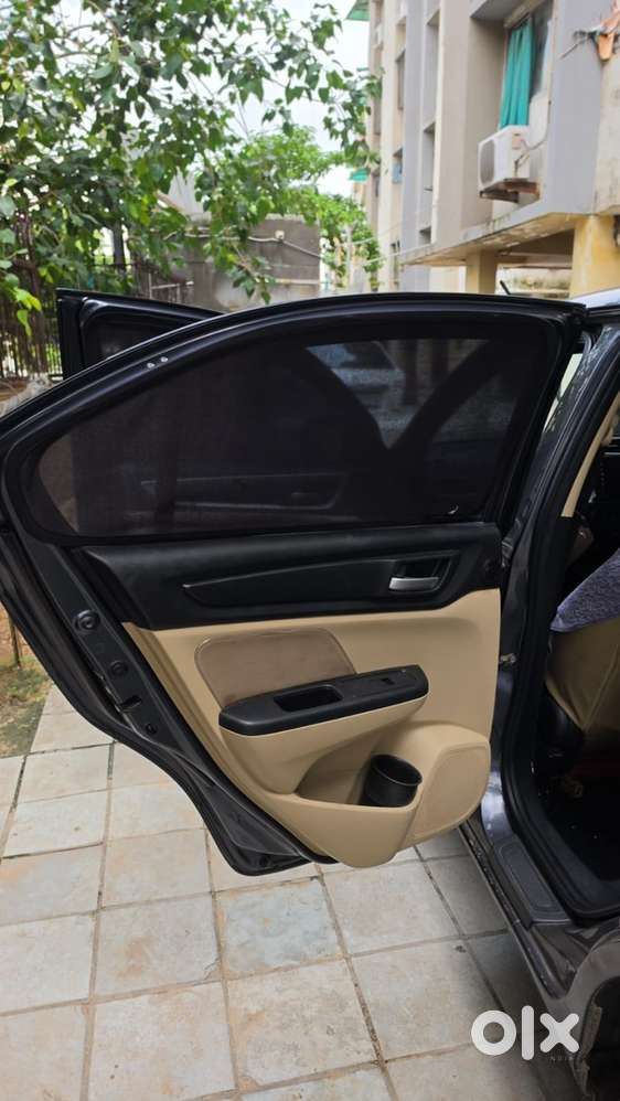 Honda Amaze Petrol Well Maintained