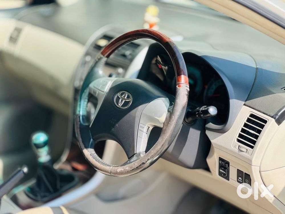 Toyota Corolla Altis 2010-2013 G, 2013, Petrol