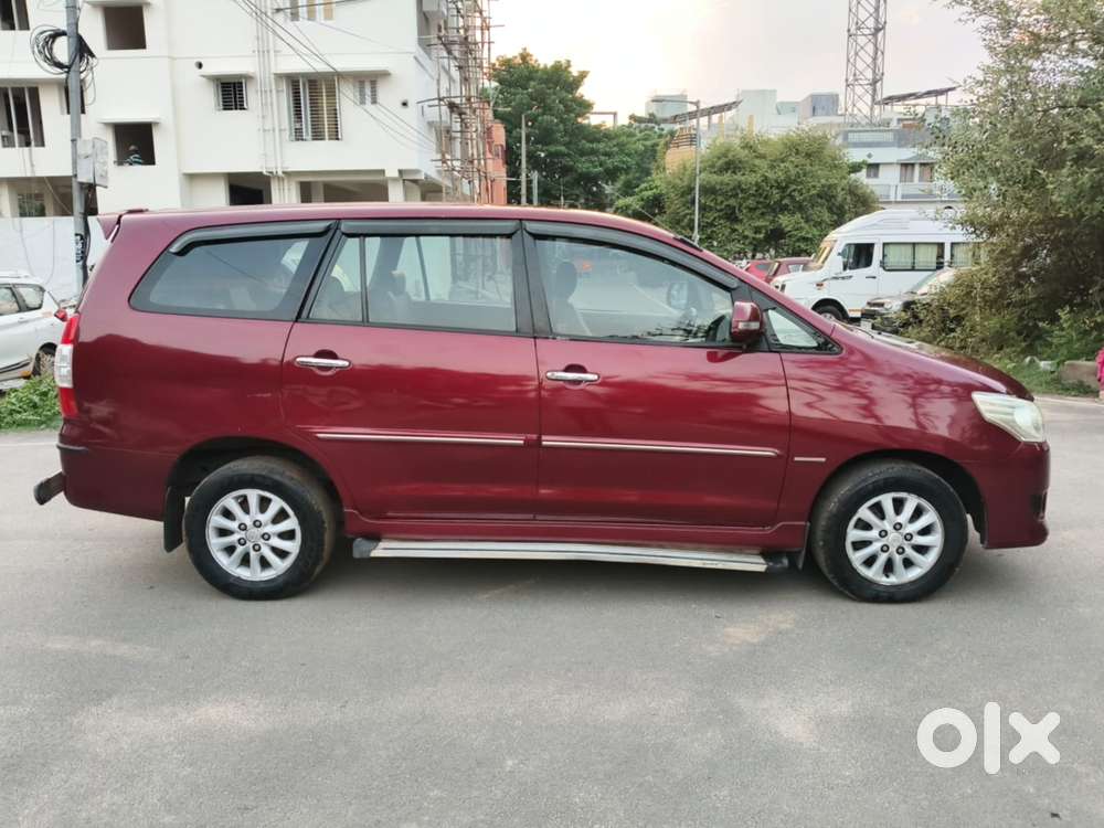 Toyota Innova 2.5 V 7 Str, 2012, Diesel