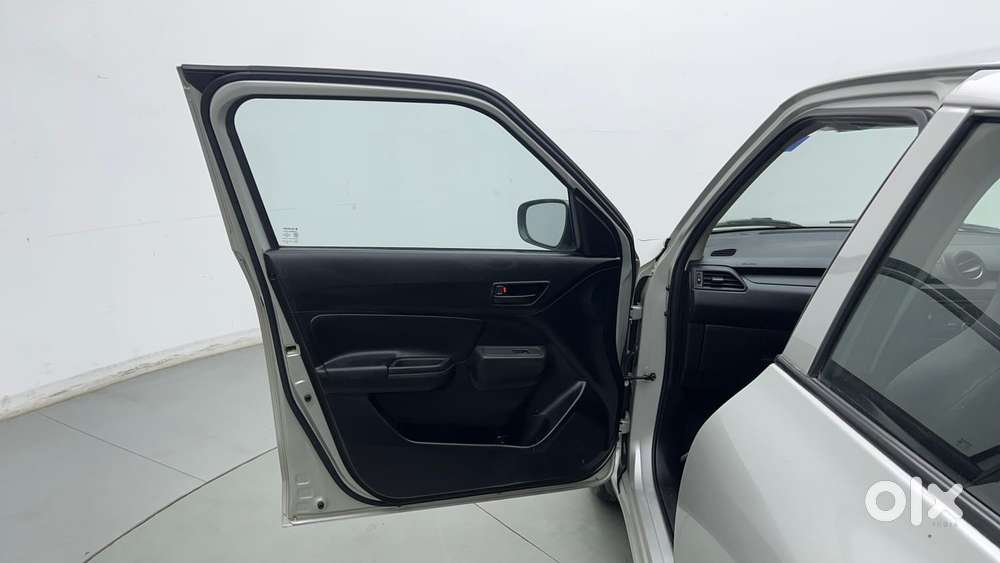 Maruti Suzuki Swift 1.3 Lxi, 2018, Petrol