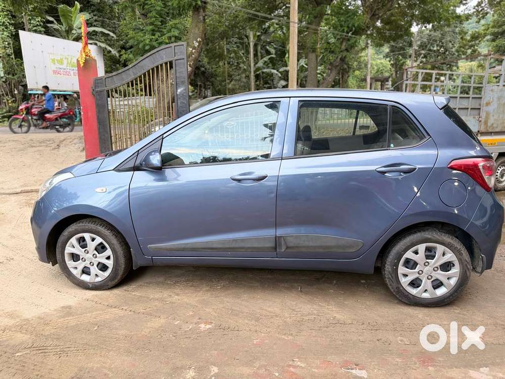 Hyundai Grand I10 Sportz, 2014, Petrol