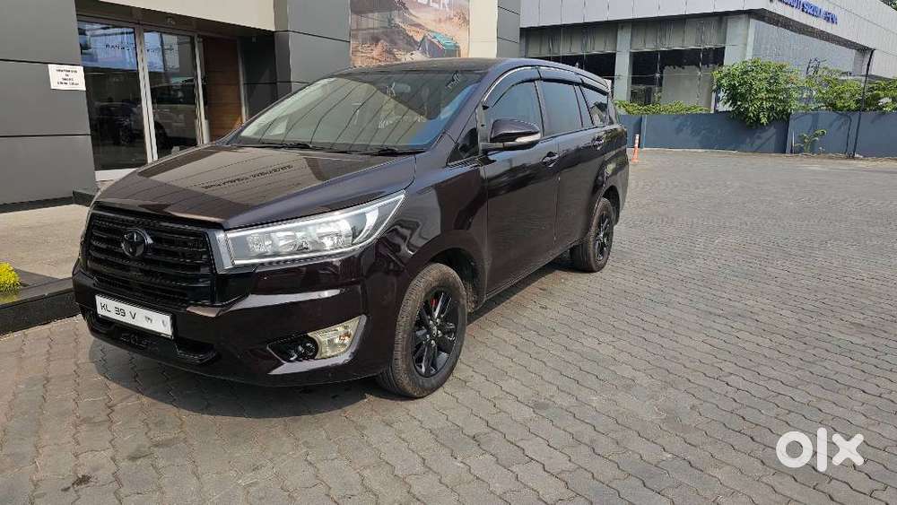 Toyota Innova Crysta 2.4 G Mt 7 Str, 2016, Diesel