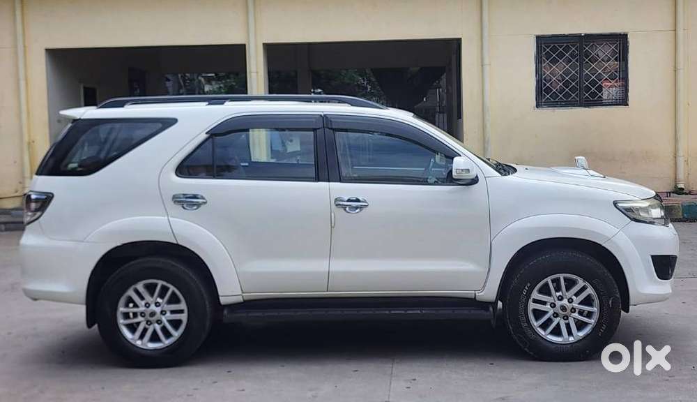 Toyota Fortuner 4x2 Mt 2.8 Diesel, 2013, Diesel
