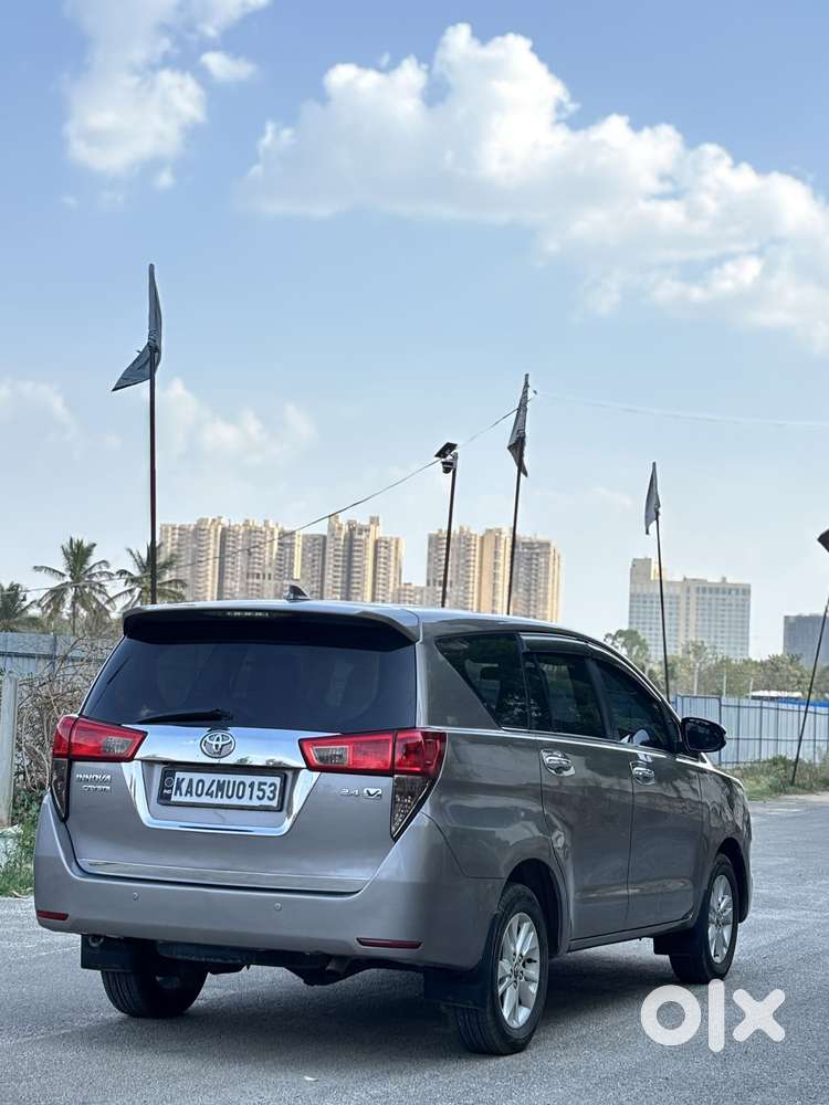 Toyota Innova Crysta 2.4 V, 2017, Diesel