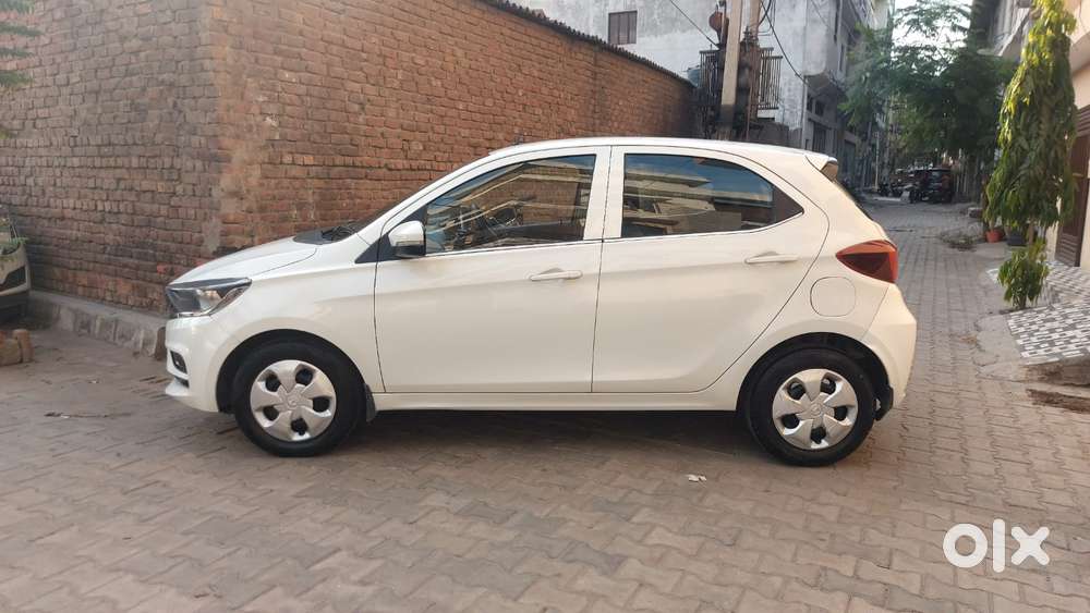 Tata Tiago 1.2 Revotron Xt Rhythm, 2020, Petrol