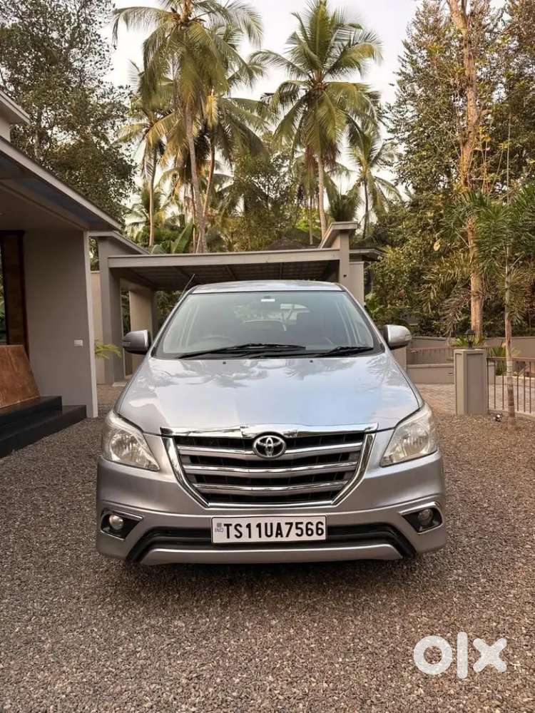 Toyota Innova 2016 Diesel Well Maintained. No Pending Workes