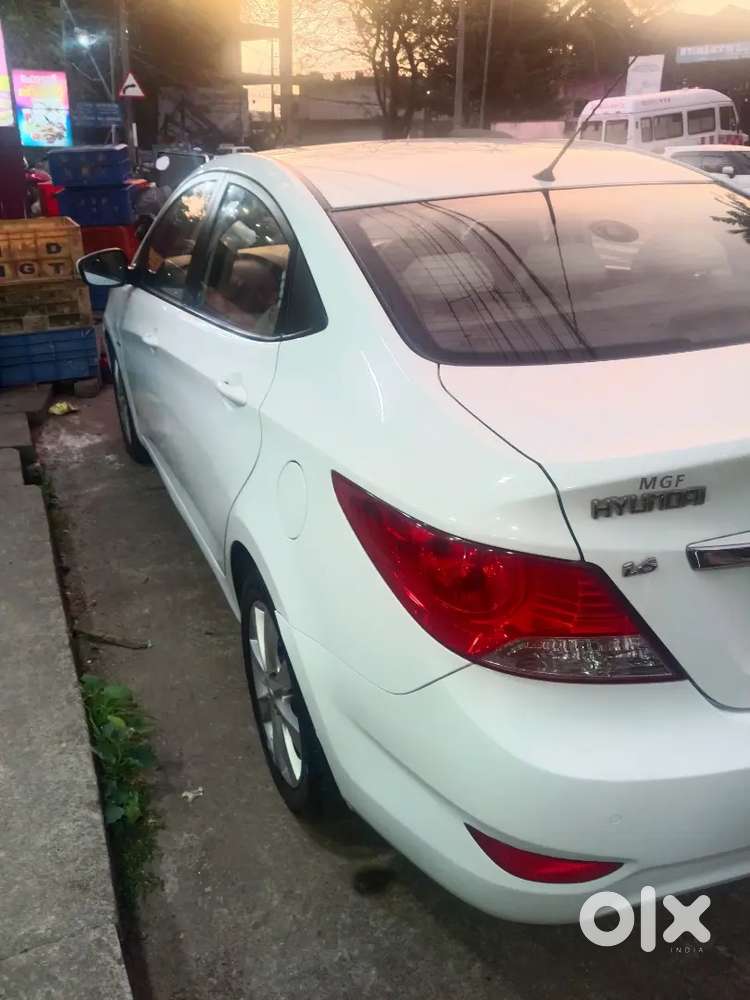 Hyundai Verna Sx Diesel 2012 .service History, Alloy.