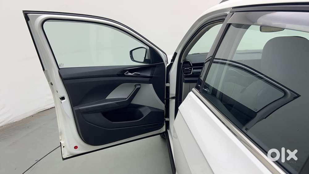 Skoda Kushaq Style 1.0l Tsi Mt, 2022, Petrol