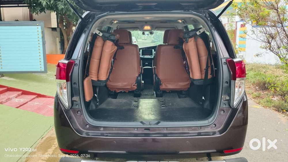 Toyota Innova Crysta 2.4 V, 2017, Diesel