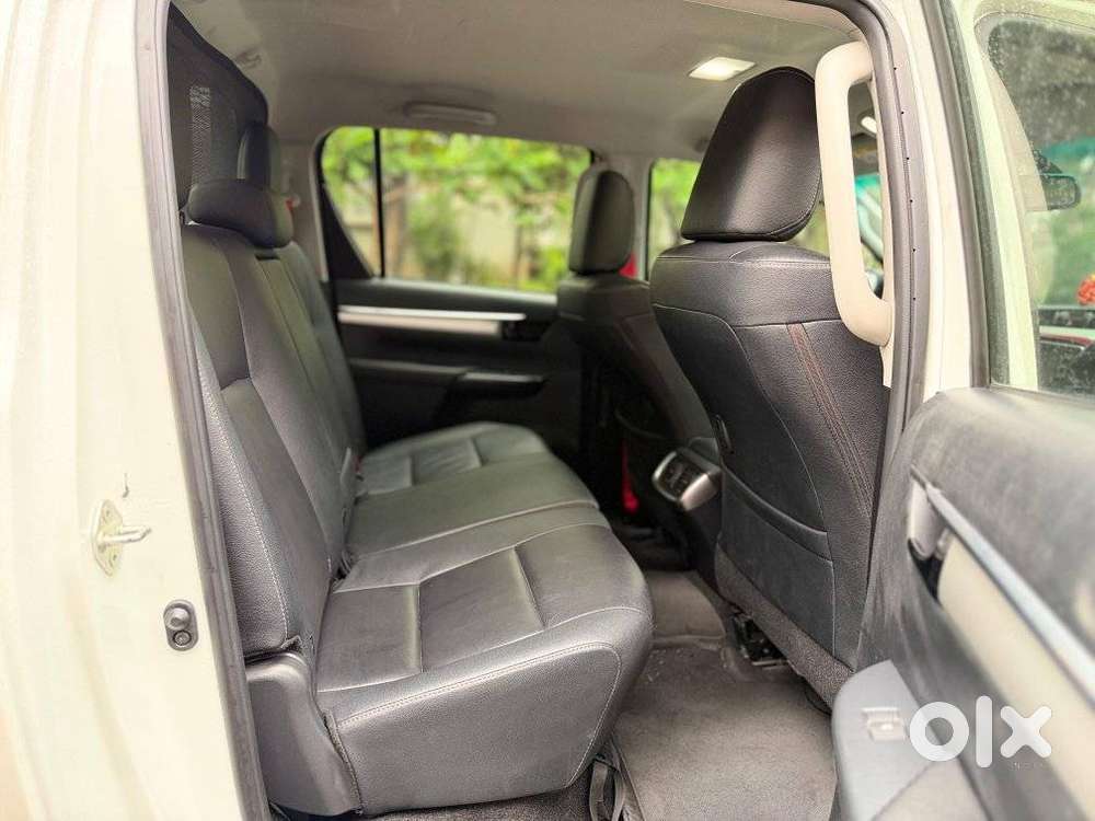 Toyota Hilux Black Edition Diesel Turbo Automatic, 2023, Diesel
