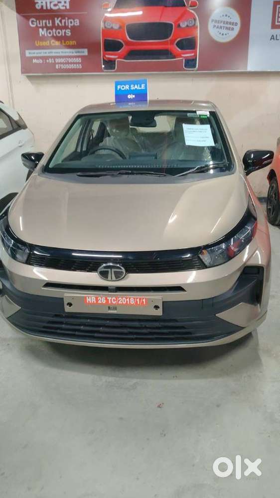 Tata Altroz 1.2 Xz Plus Rtn Dct, 2025, Petrol