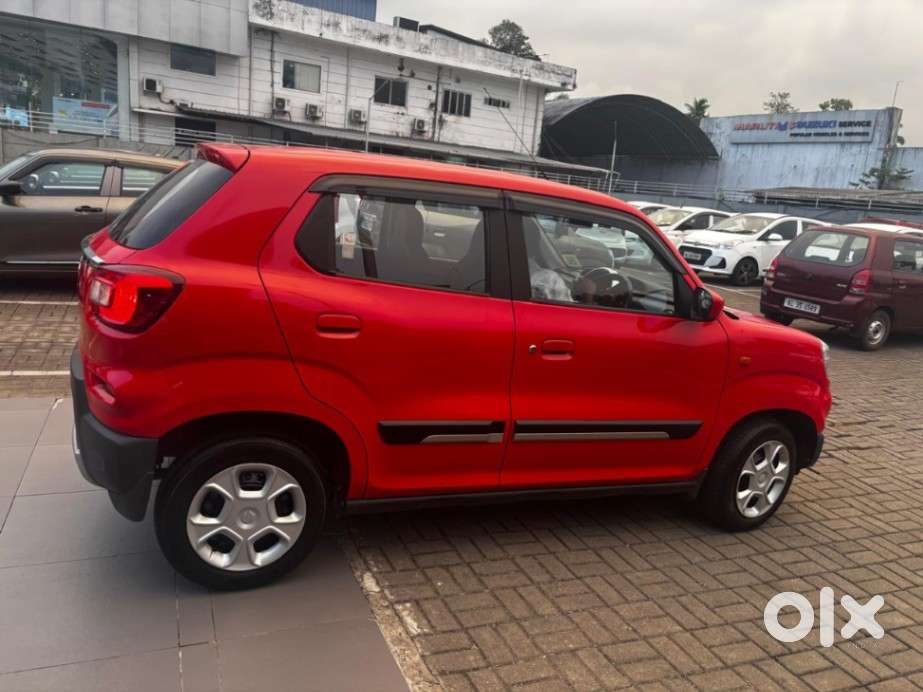 Maruti Suzuki S-presso Vxi Opt At, 2023, Petrol