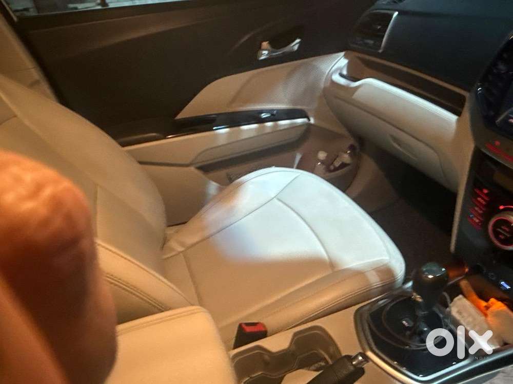 Mahindra Xuv300 Turbosport 2022 Diesel 49000 Km Driven