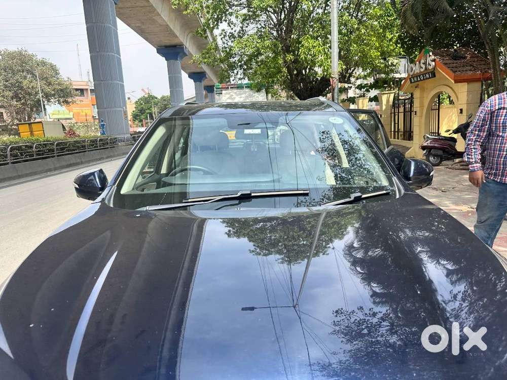 Mahindra Xuv700 Ax7l Diesel At 2022, 7-seater, Full Showroom Service