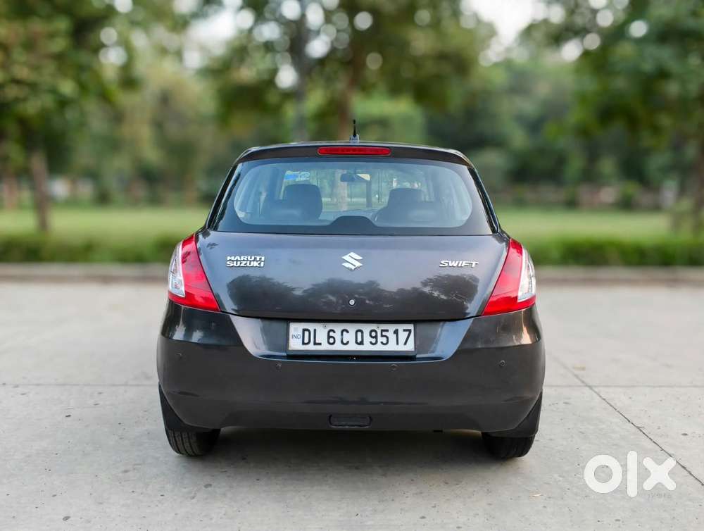 Maruti Suzuki Swift 1.2 Dlx, 2017, Petrol
