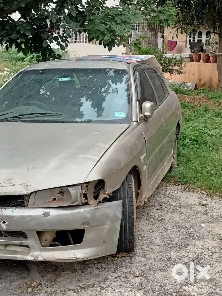 Mitsubishi Lancer 2.0 Lxd 2004