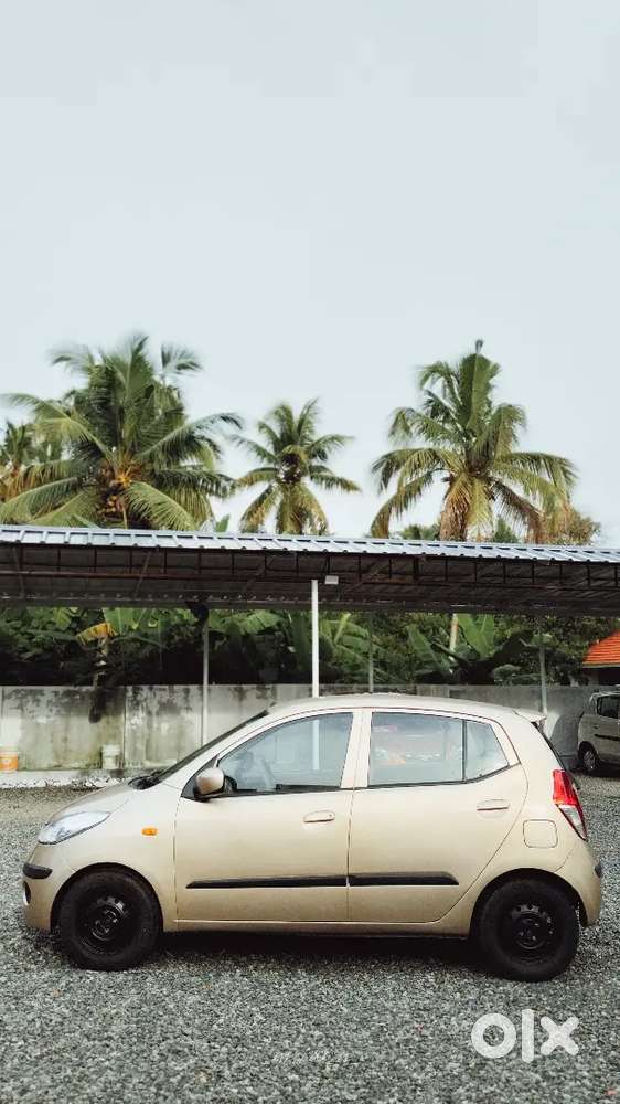 Hyundai I10 Sportz 2010 Car