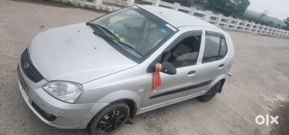 Tata Indica V2 Xeta 1.4 Gls 2011