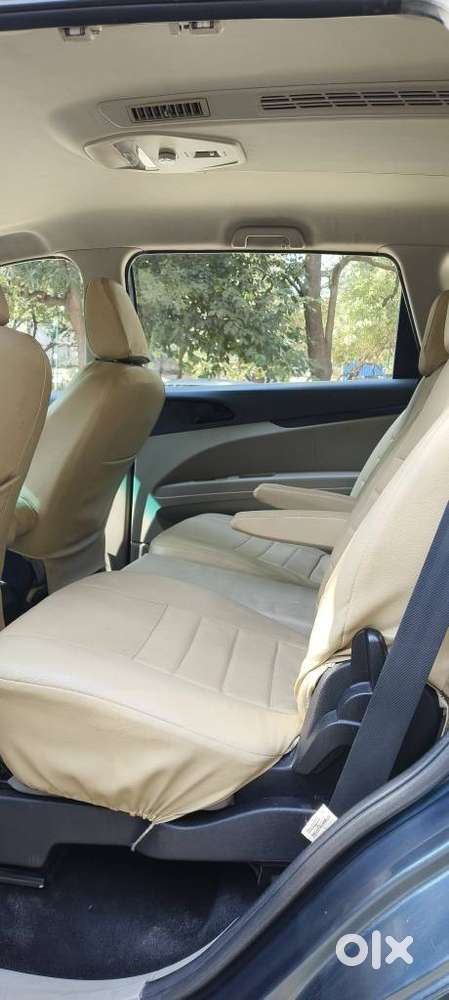 Mahindra Marazzo M2, 2018, Diesel