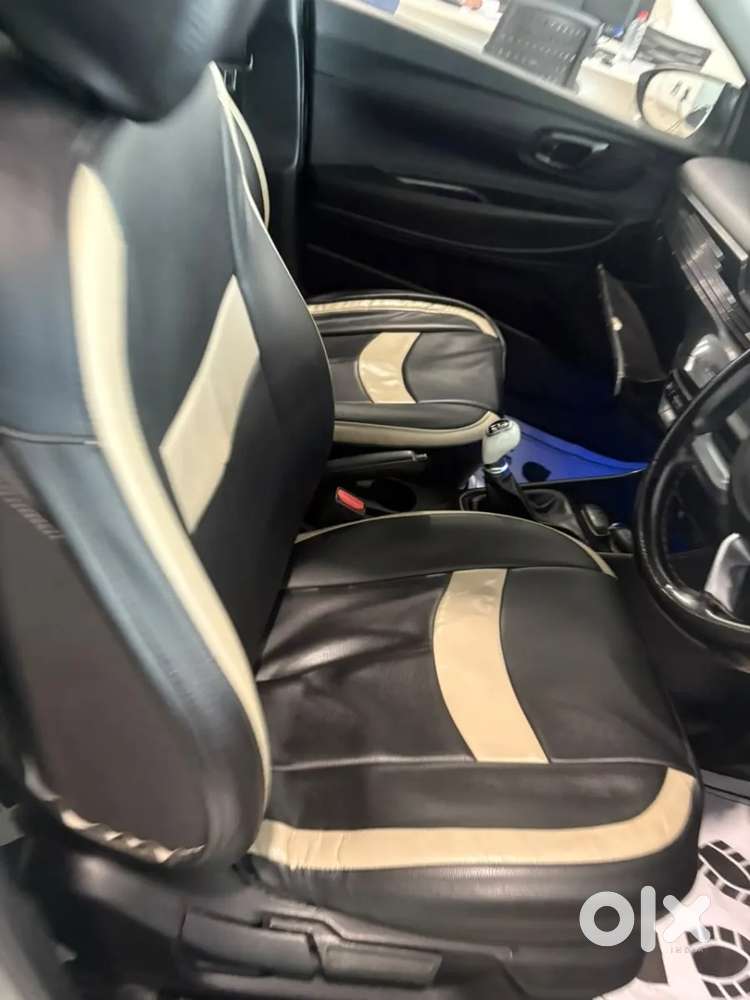 Hyundai I20 Asta (o) 1.2 Mt, 2020, Petrol