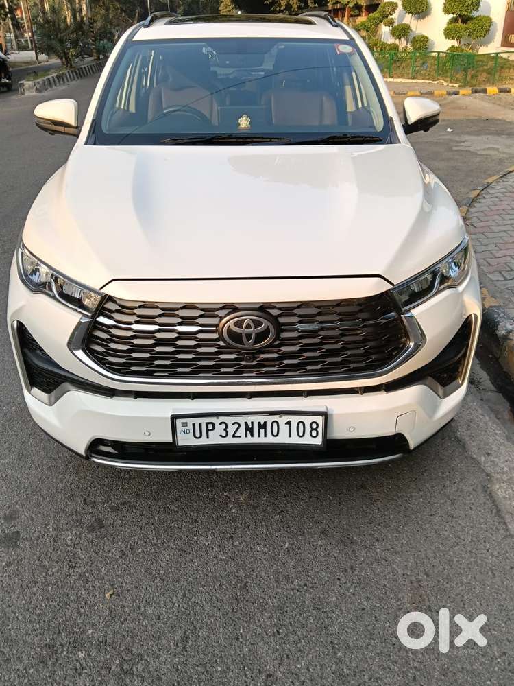 Toyota Innova Hycross 2.0 Zx (o) Hybrid 7 Str, 2023, Diesel