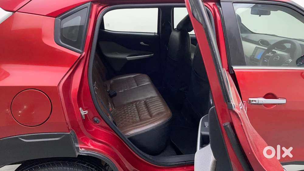 Nissan Magnite Xv Turbo, 2022, Petrol