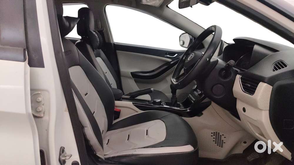 Tata Nexon 1.2 Revotron Xz Plus, 2022, Petrol