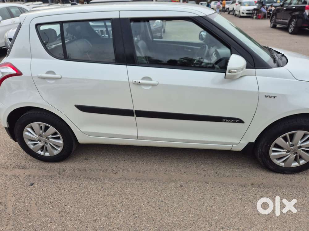 Maruti Suzuki Swift Zxi Plus, 2016, Petrol
