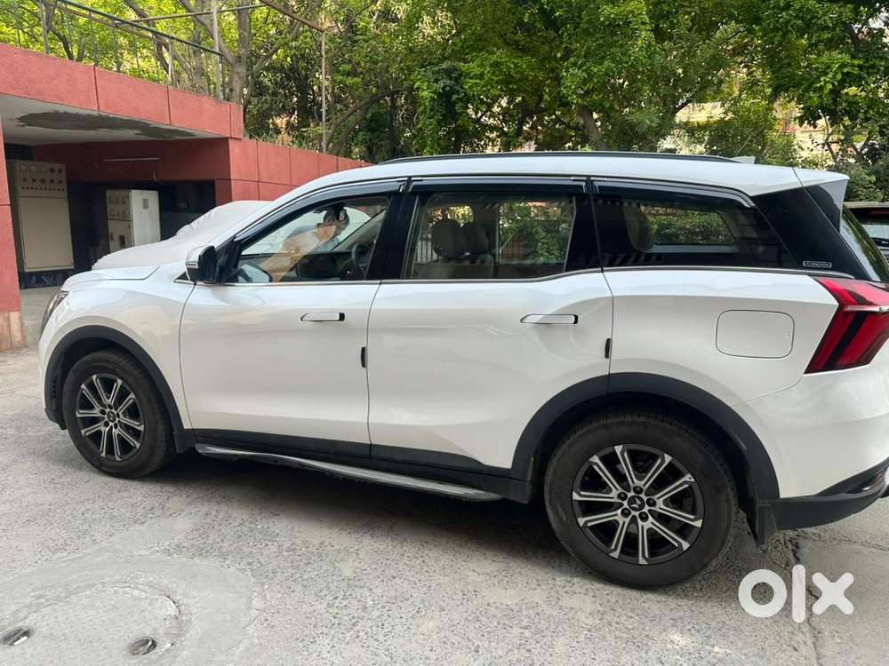 Mahindra Xuv700 2025 Diesel 7000 Km Driven