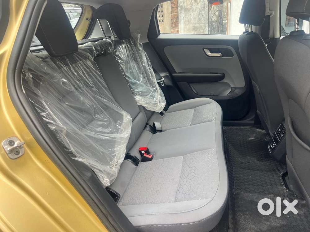 Tata Altroz Xz, 2020, Petrol