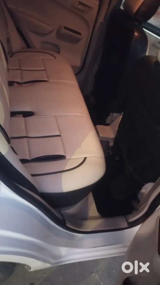 Maruti Suzuki Swift Dzire Tour 2019 Diesel 70624 Km Driven