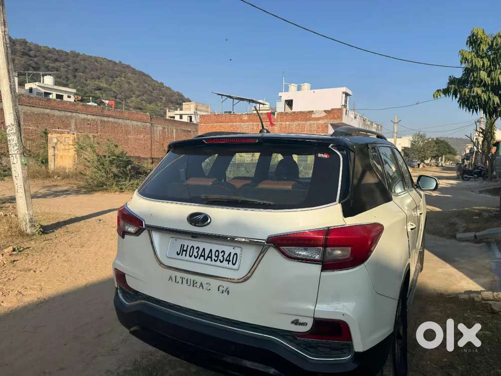 Mahindra Alturas G4 2020
