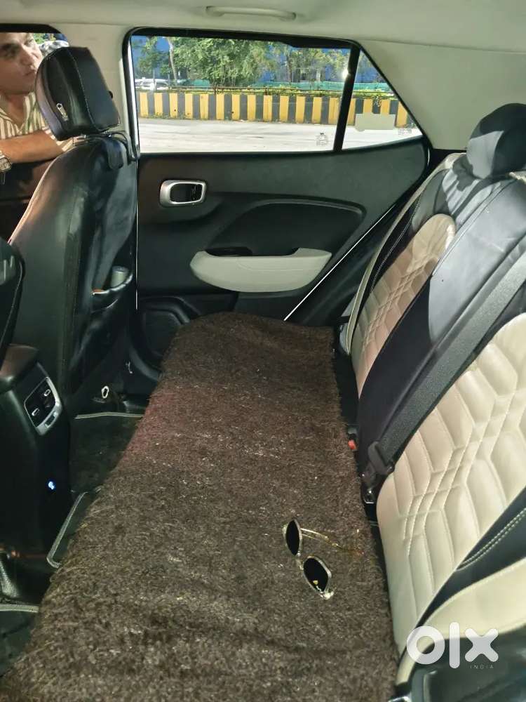 Hyundai New Venue Se Petrol Manual 2025