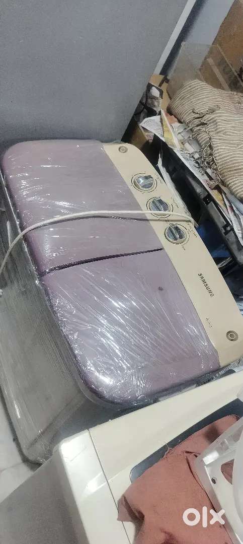 Samsung company semi automatic washing machine proper working