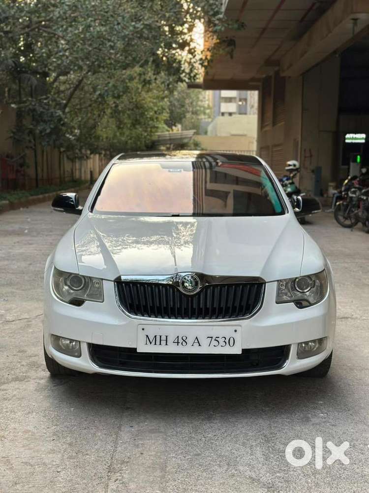 Skoda Superb 2012