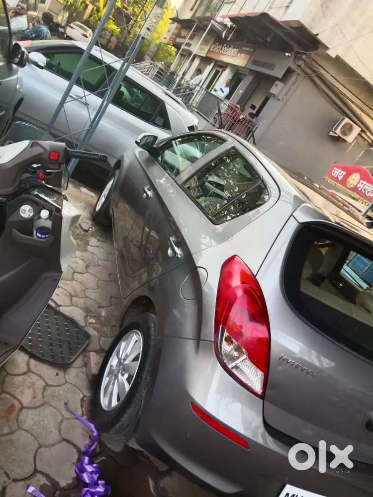 A Well Good Condition Car