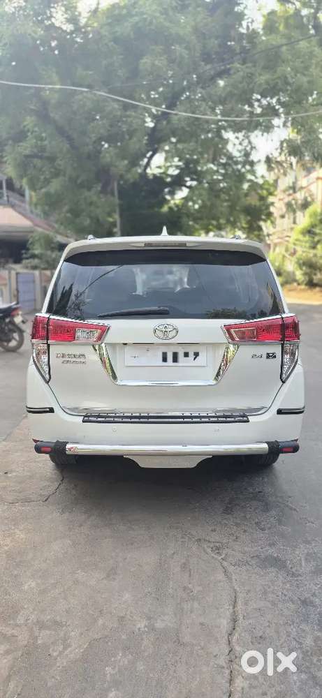 Toyota Innova Crysta 2018