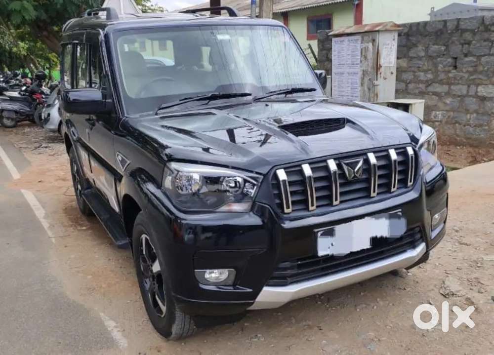 Mahindra Scorpio Classic 2023