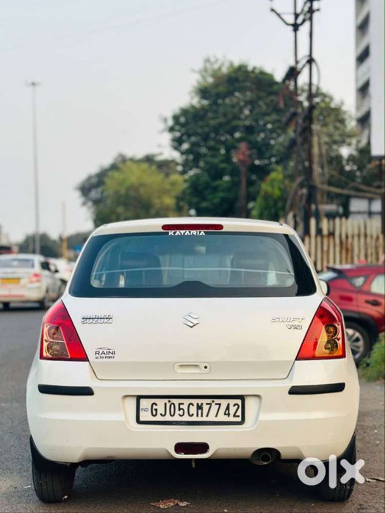 Maruti Suzuki Swift 1.2 Vxi (o), 2010, Petrol